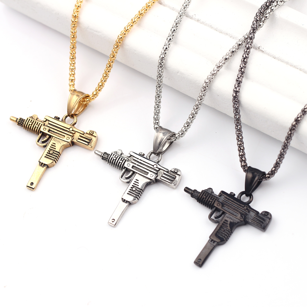 قلادة على شكل مسدس أوزي - مجوه - مراجعة Men'S Accessories Jewelry وسعره